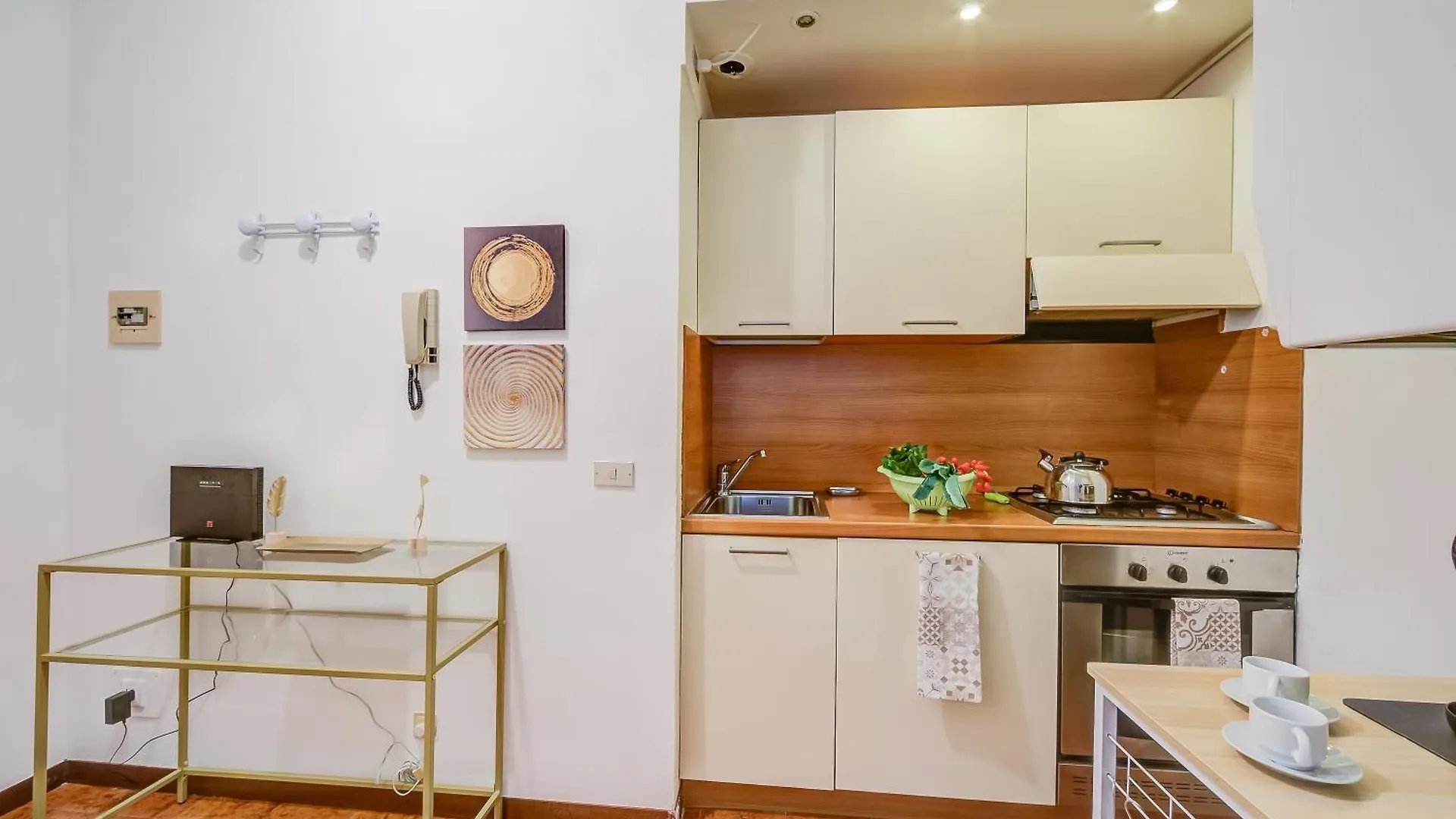 Franka House Terrace Private & Lake View - Happy Rentals Gardone Riviera 0*,  Olaszország